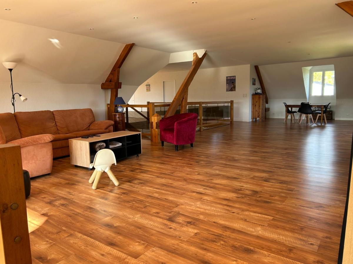 Monthoiron Maison Karmanor מראה חיצוני תמונה